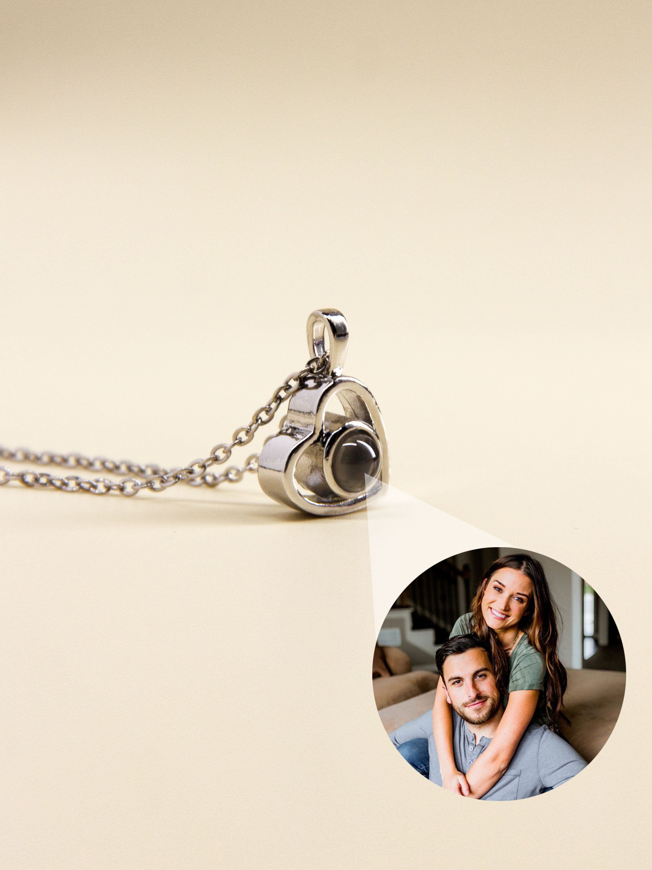 • Heart Photo Projection Necklace | Memorial Photo Necklace | Photo Pendant •