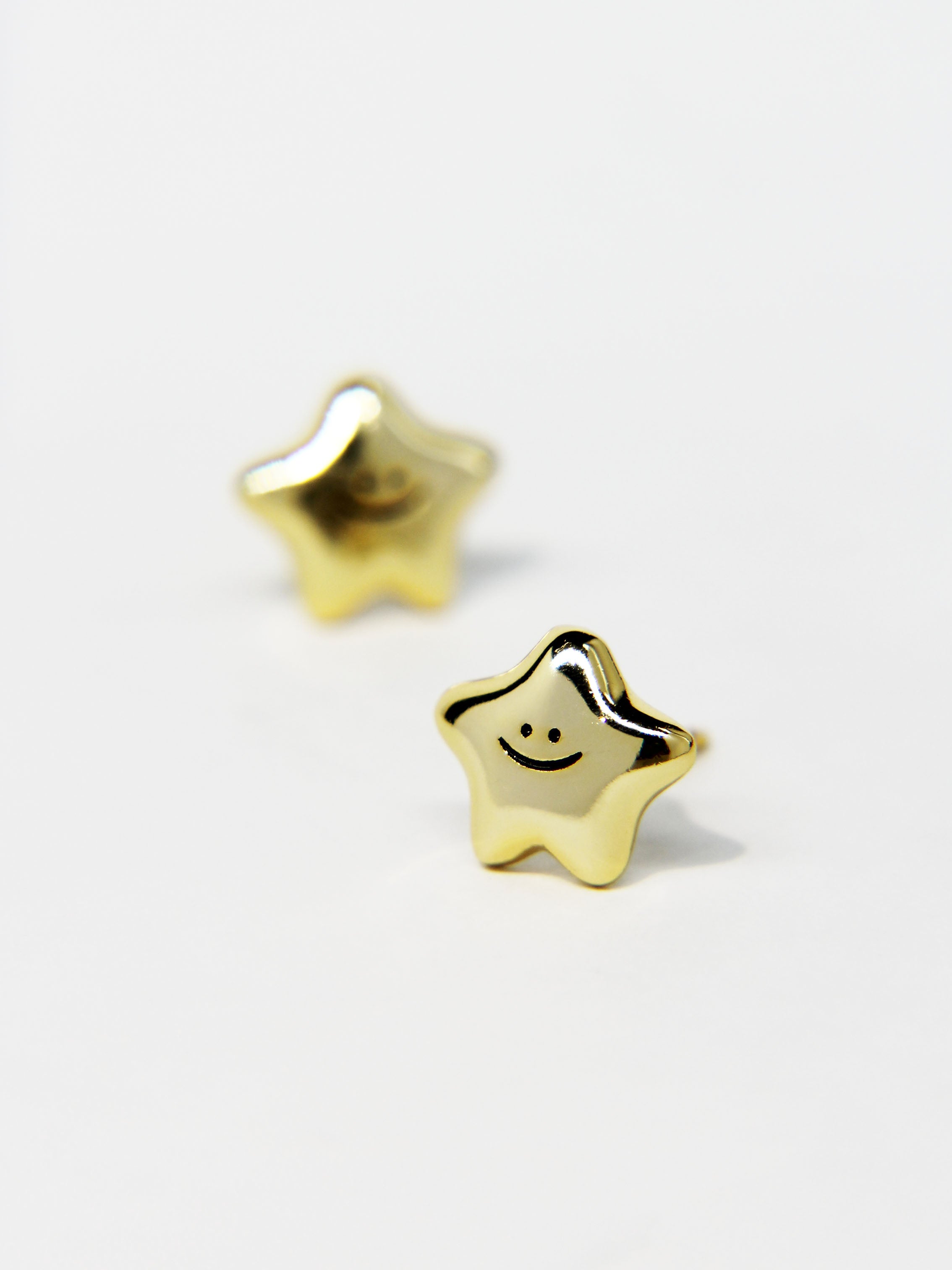 • Smiling Star Ear Studs Earrings Smiley Face Jewellery Sterling Silver Jewelry •