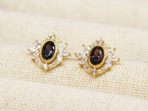 • Vintage Brown Crystal Earrings Oval Gemstone Stud Earrings Flower Topaz Earrings •